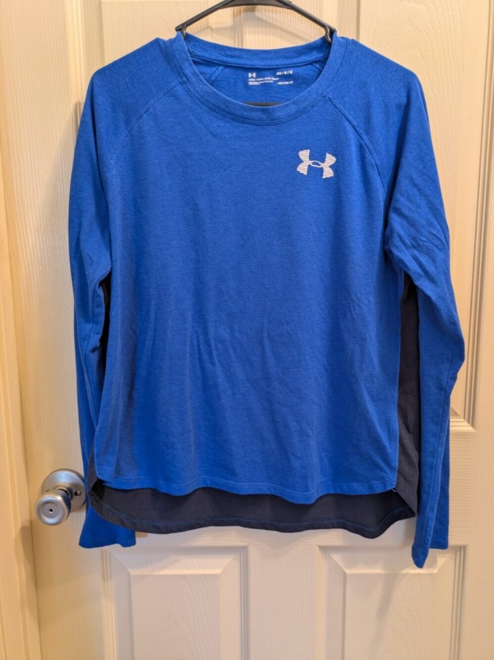 Women's Under Armour Royal Blue Performance Long Sleeve Shirt M
